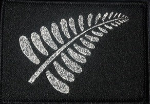 new zealand silver fern in silver woven with merrowed edge